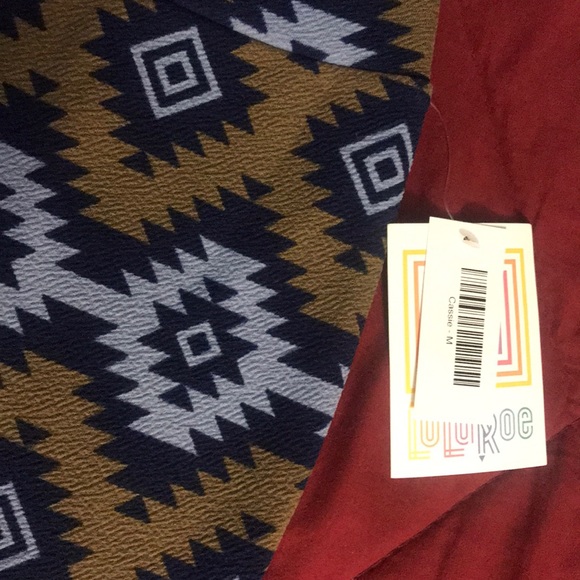 LulaRoe Cassie pencil skirt Aztec print sz M - Picture 2 of 4
